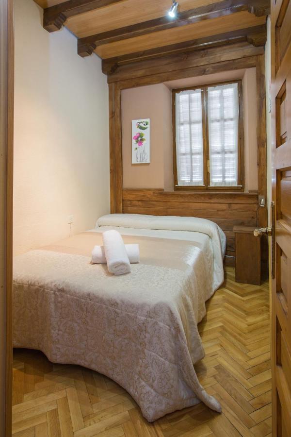 Apartamentos Turisticos Avila Villa Carmen I Luaran gambar