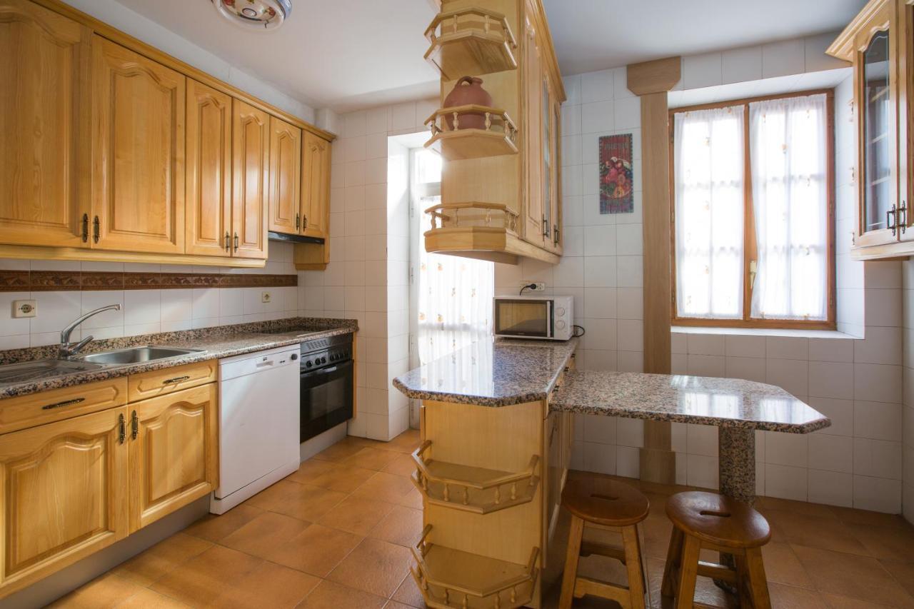 Apartamentos Turisticos Avila Villa Carmen I Luaran gambar
