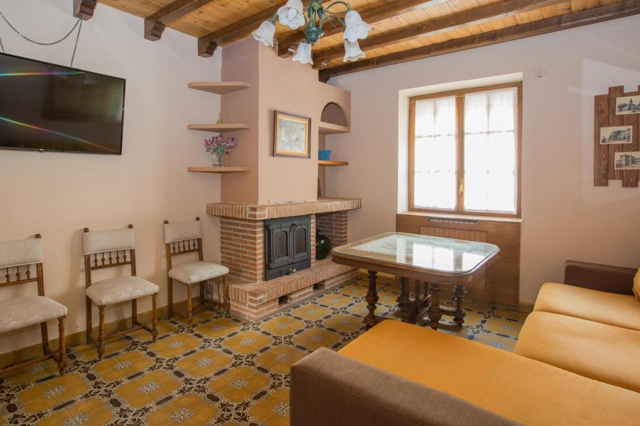 Apartamentos Turisticos Avila Villa Carmen I Luaran gambar
